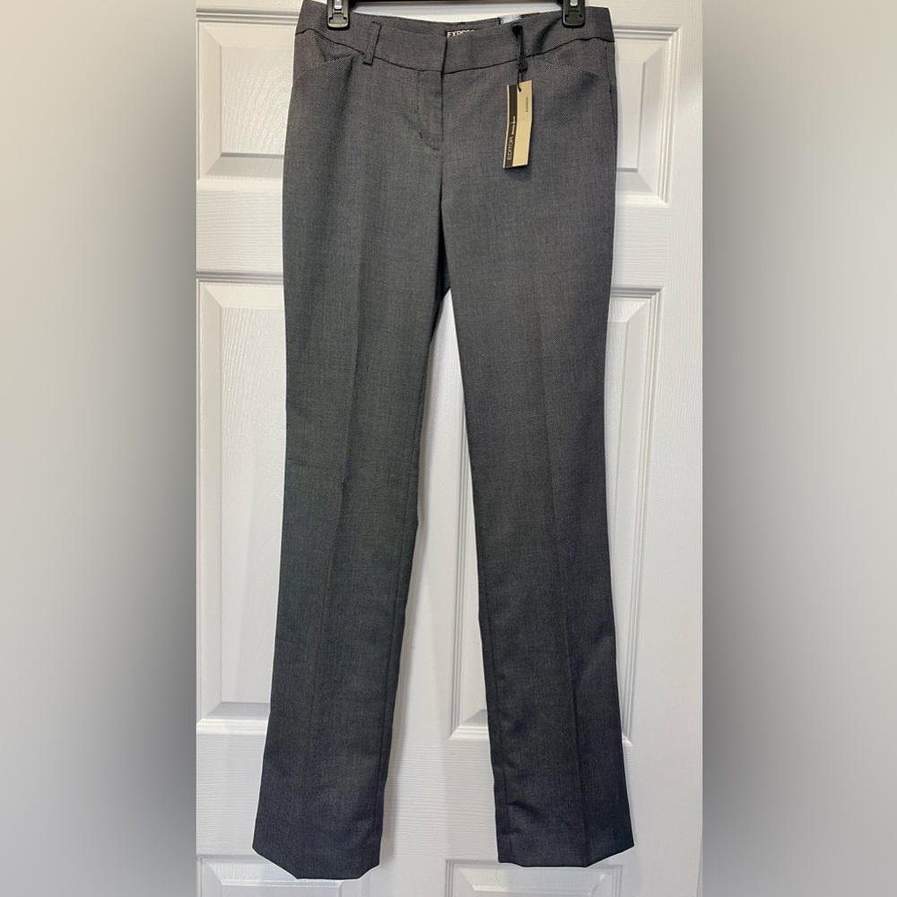 EXPRESS Editor Barely Boot Pants. Size 2R.